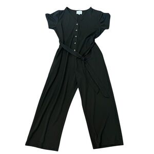 Things Between Women Short Sleeve Knit Jumpsuit Black Accent Belt Size Medium